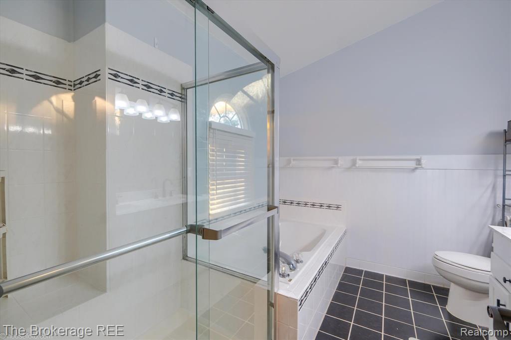 2653 Ravine Side North Howell, MI 48843 - Photo 48 of 67 Gallery Image 48