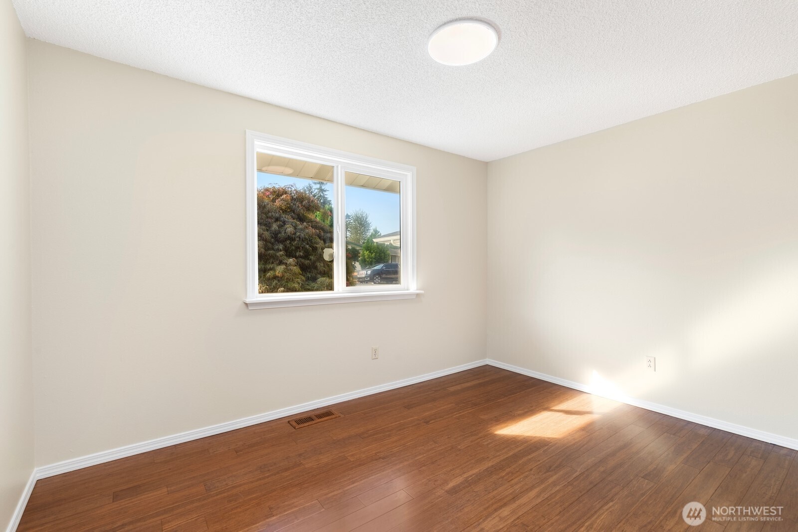 12740 Southeast 167th Street Renton, WA 98058 - Photo 18 of 31 Gallery Image 18