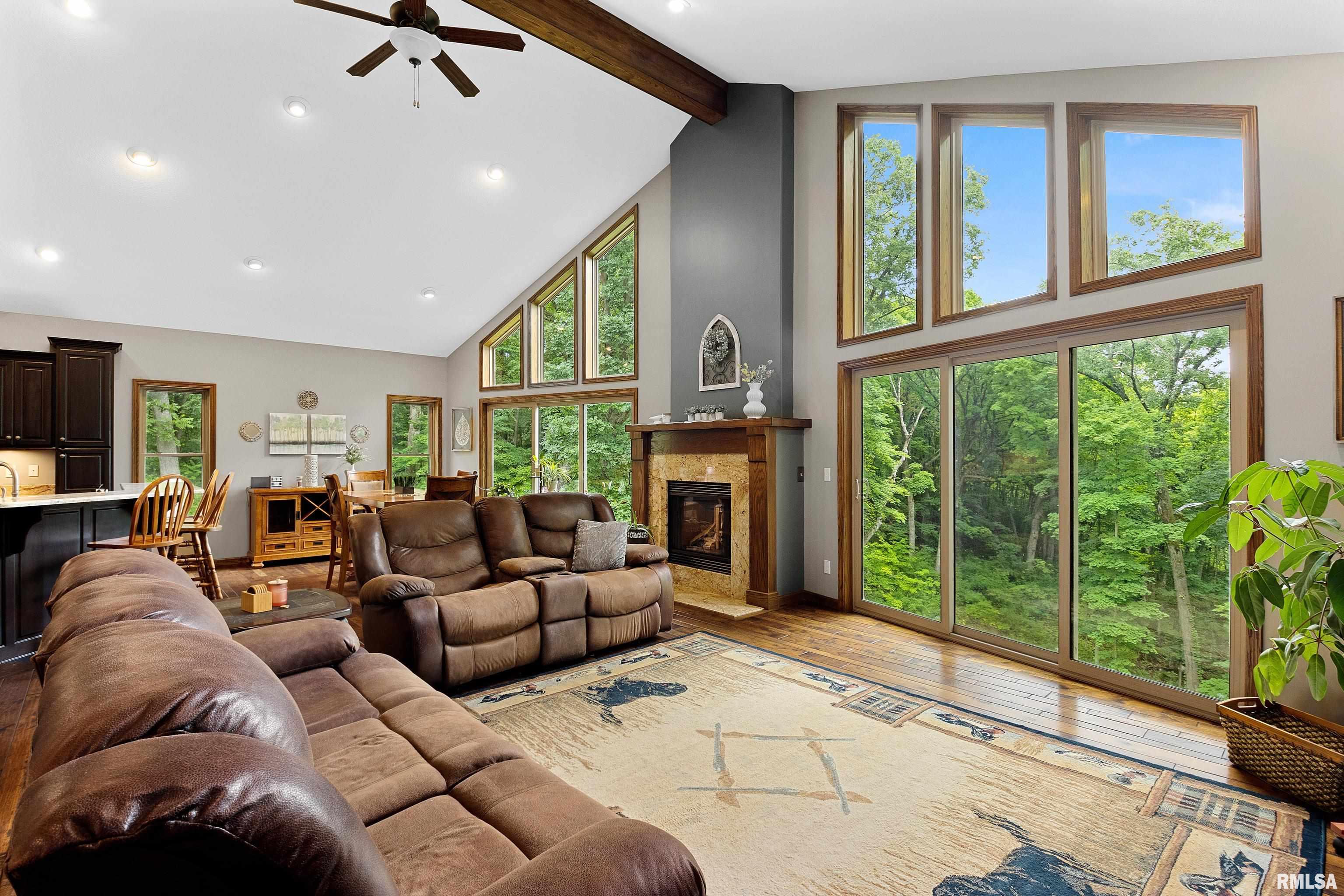187 East Alconbury Road Metamora, IL 61548 - Photo 8 of 49 Gallery Image 8