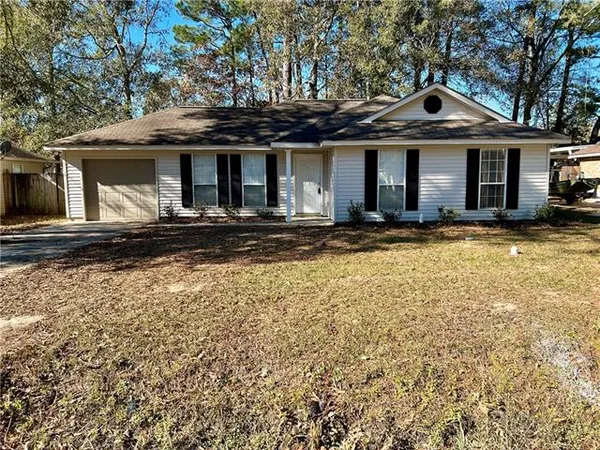 $1,750 | 2440 Biron Street, Mandeville, LA 70448