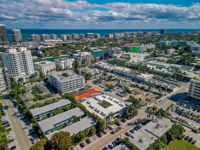 a picture of city view