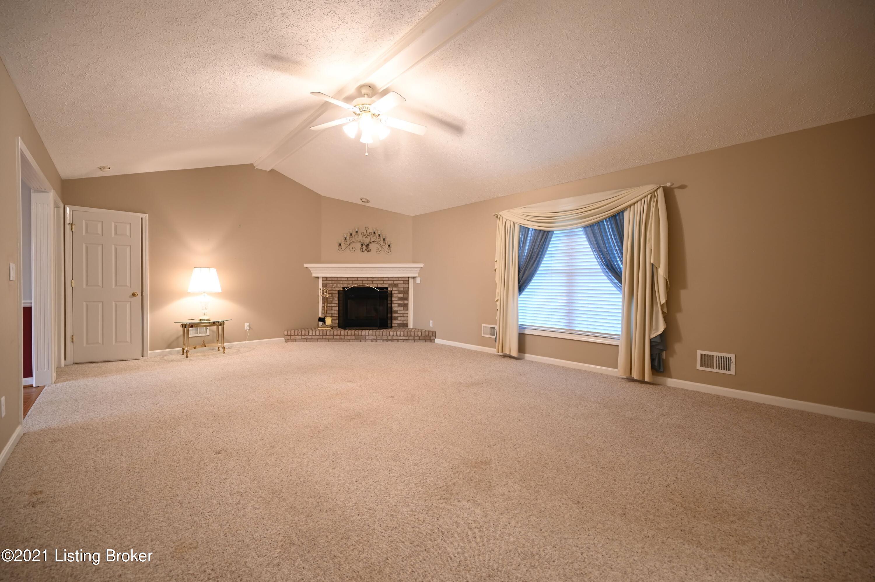 3105 Cross Run Road Crestwood, KY 40014 - Photo 22 of 41 DSC_9613