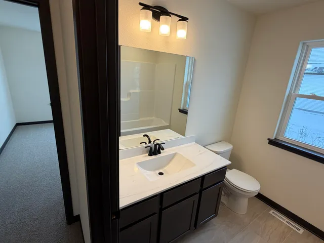 $564,900 | 1388 Periwinkle Pass, Oconomowoc, WI 53066