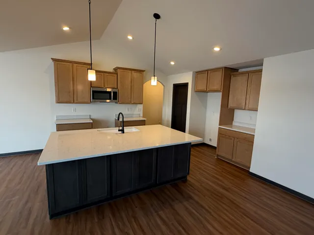 $564,900 | 1388 Periwinkle Pass, Oconomowoc, WI 53066