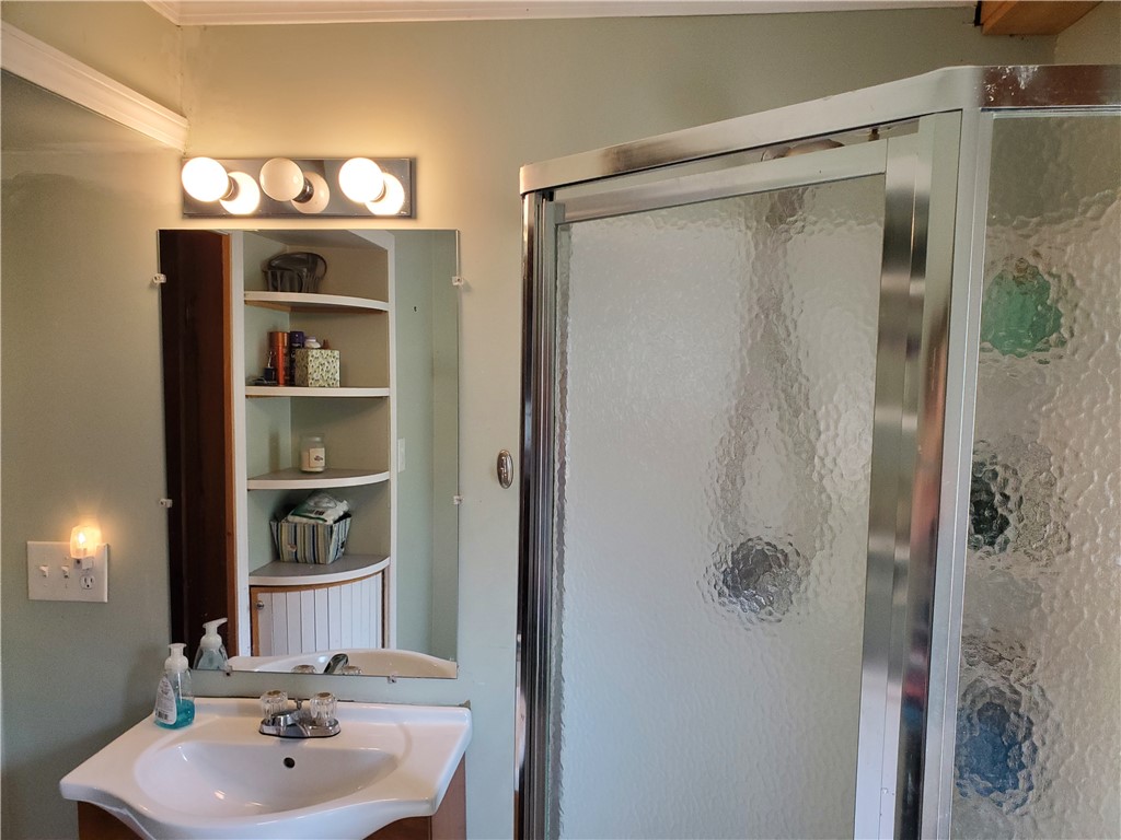 95 Mohawk Street Coventry, RI 02816 - Photo 16 of 42