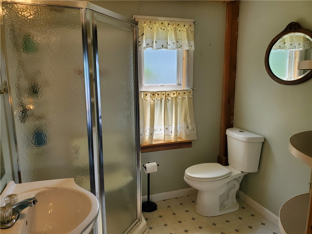 95 Mohawk Street Coventry, RI 02816 - Photo 18 of 42