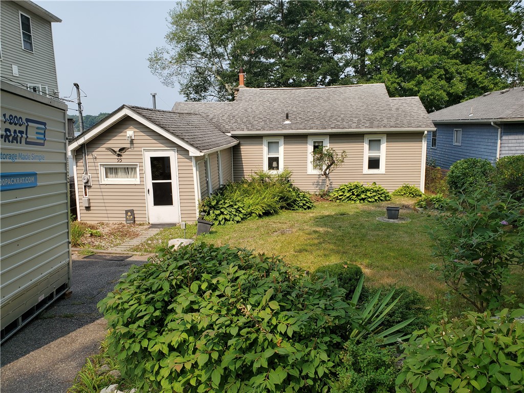 95 Mohawk Street Coventry, RI 02816 - Photo 2 of 42