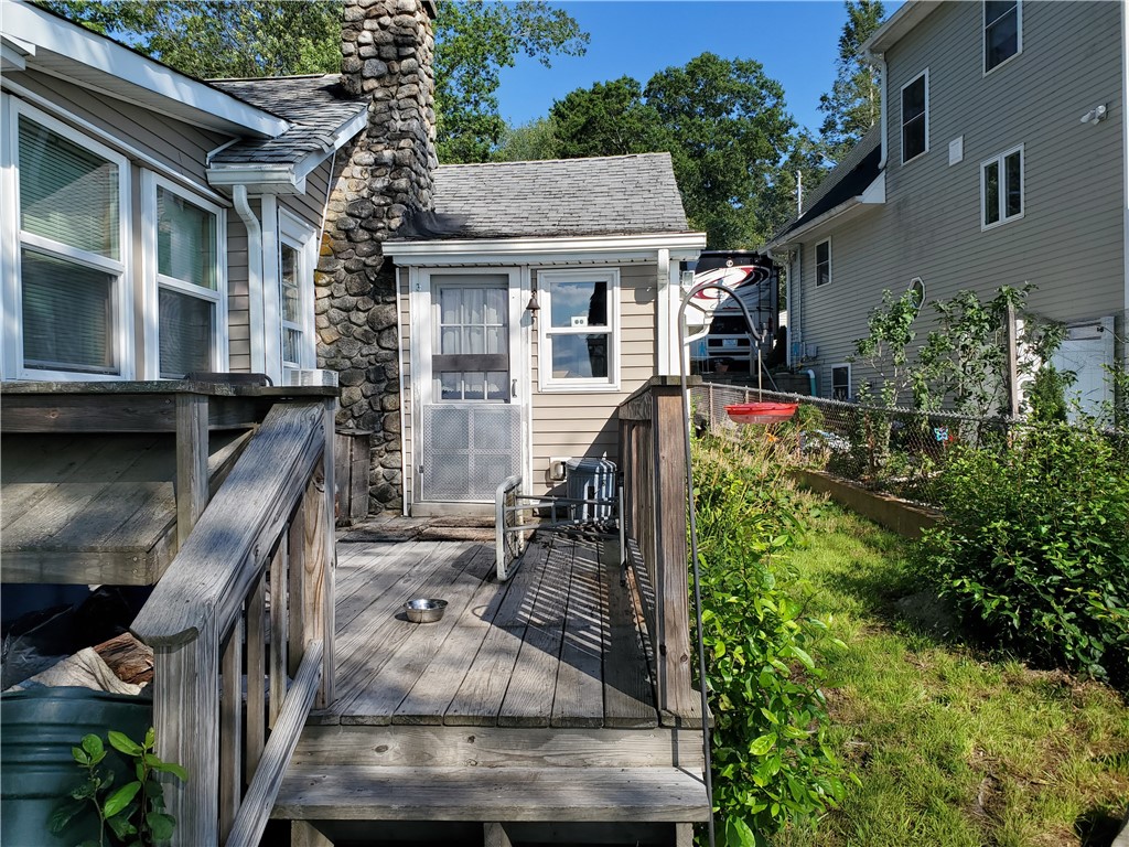 95 Mohawk Street Coventry, RI 02816 - Photo 24 of 42