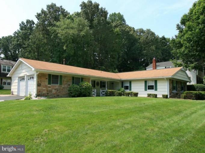 1798 Roxboro Place Crofton, MD 21114 - Photo 1 of 16 Exterior (Main)