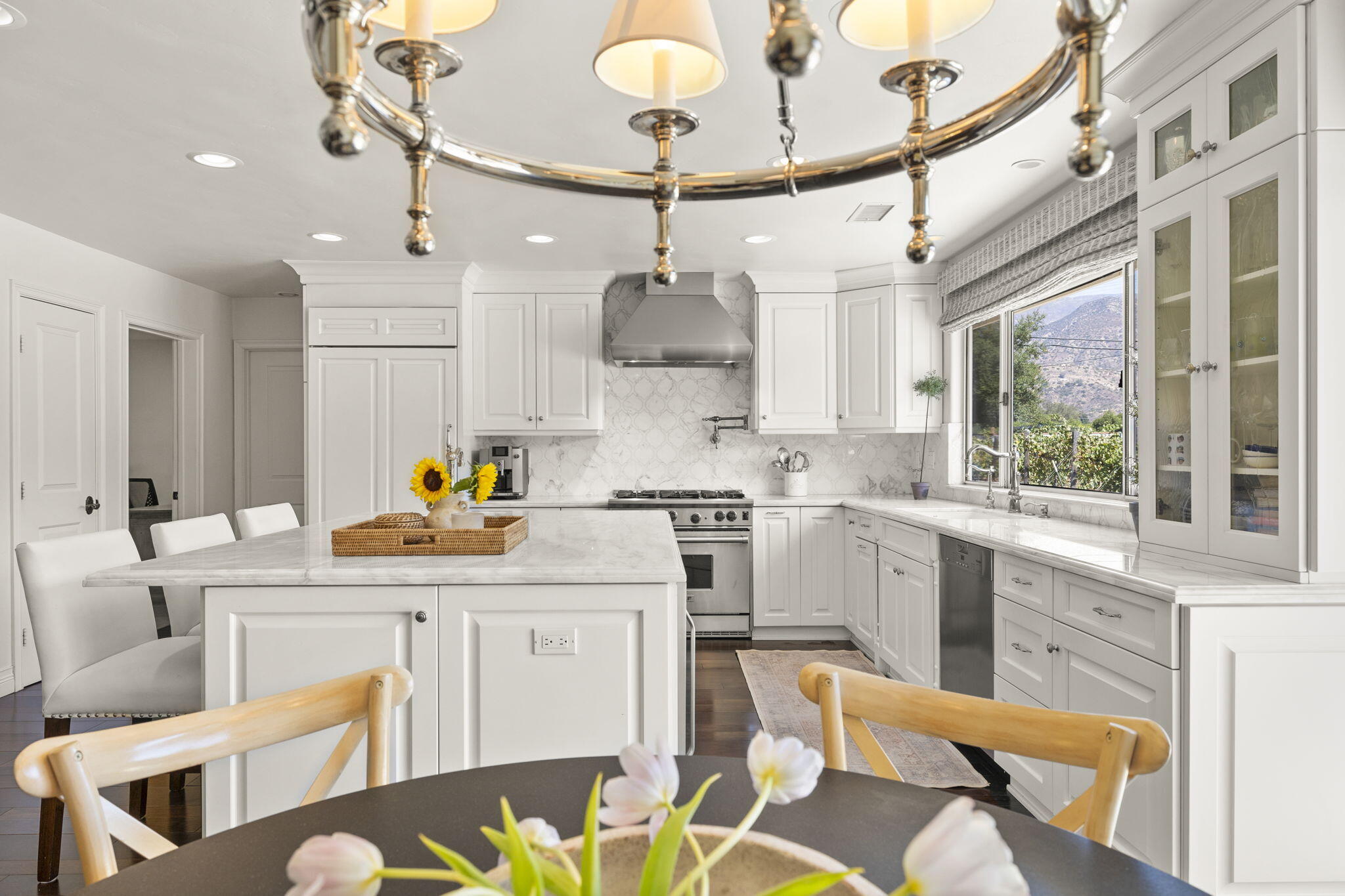 202 Boardman Road Ojai, CA 93023 - Photo 15 of 43 Happy space