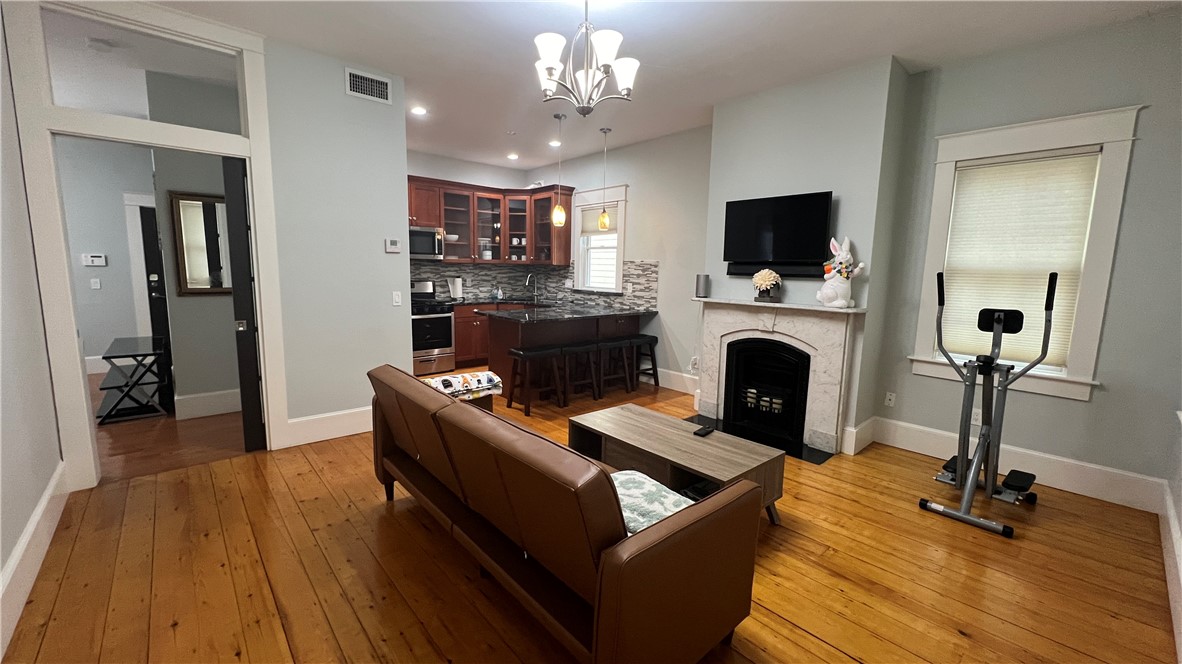 76 Pitman Street, Unit 1 Providence, RI 02906 - Photo 4 of 21