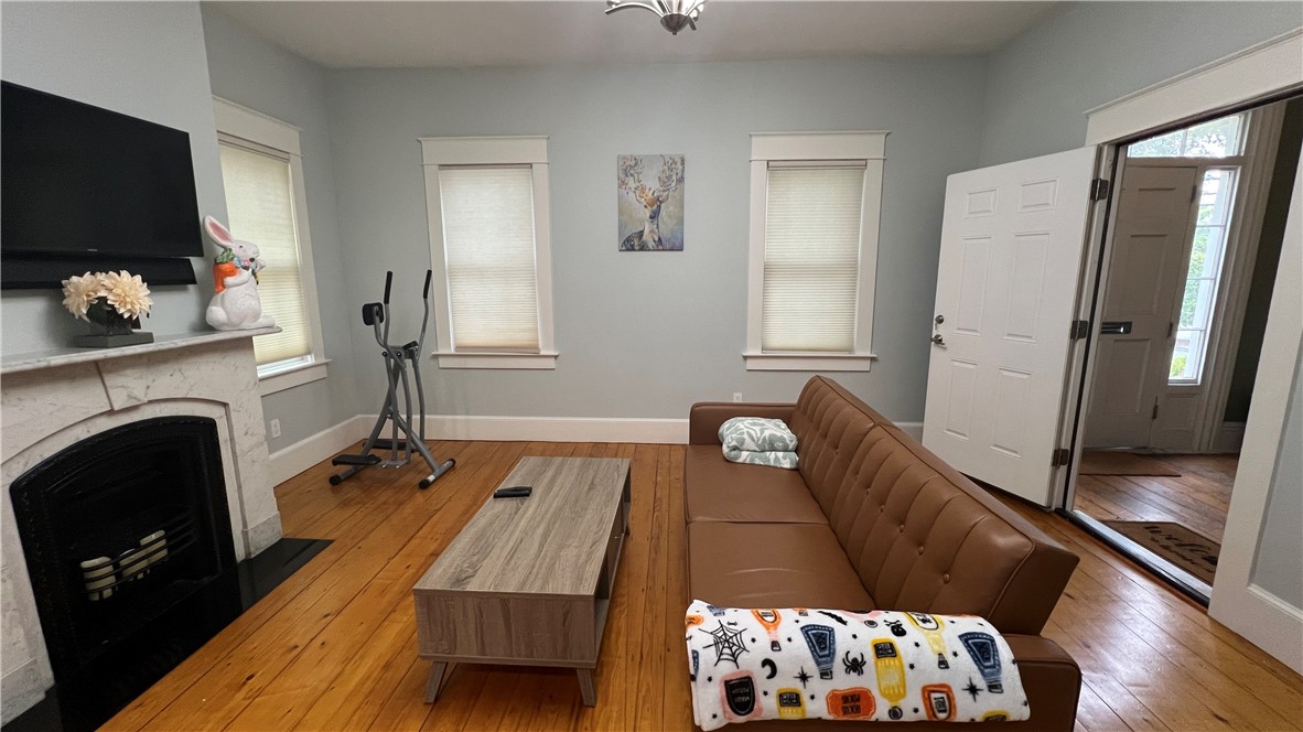76 Pitman Street, Unit 1 Providence, RI 02906 - Photo 8 of 21