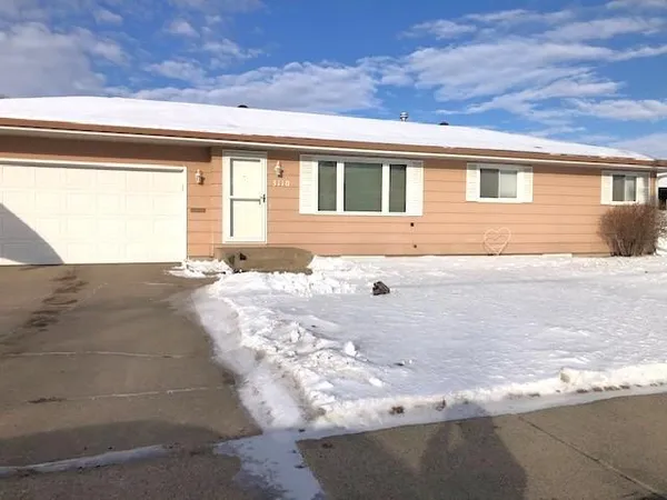 $315,000 | 3110 Broadway North, Fargo, ND 58102