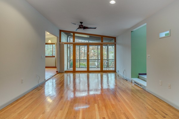 106 East Border Road Malden, MA 02148 - Photo 20 of 30 Gallery Image 20