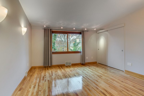 106 East Border Road Malden, MA 02148 - Photo 23 of 30 Gallery Image 23