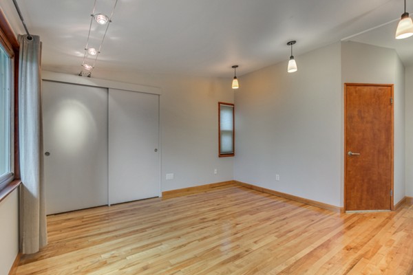 106 East Border Road Malden, MA 02148 - Photo 24 of 30 Gallery Image 24