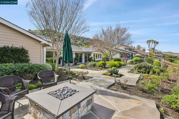 $3,000,000 | 769 Augusta Drive, Moraga, CA 94556