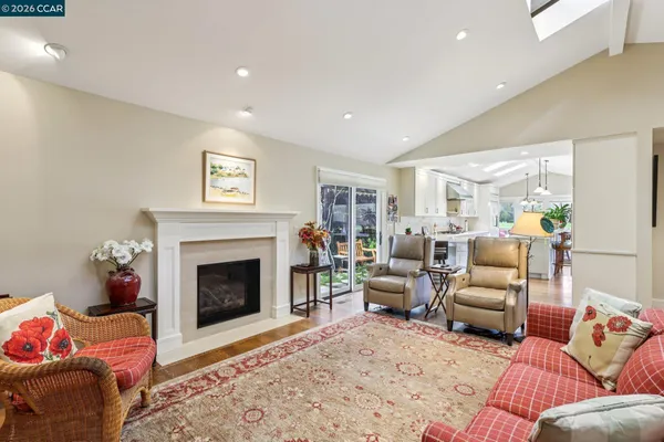 $3,000,000 | 769 Augusta Drive, Moraga, CA 94556