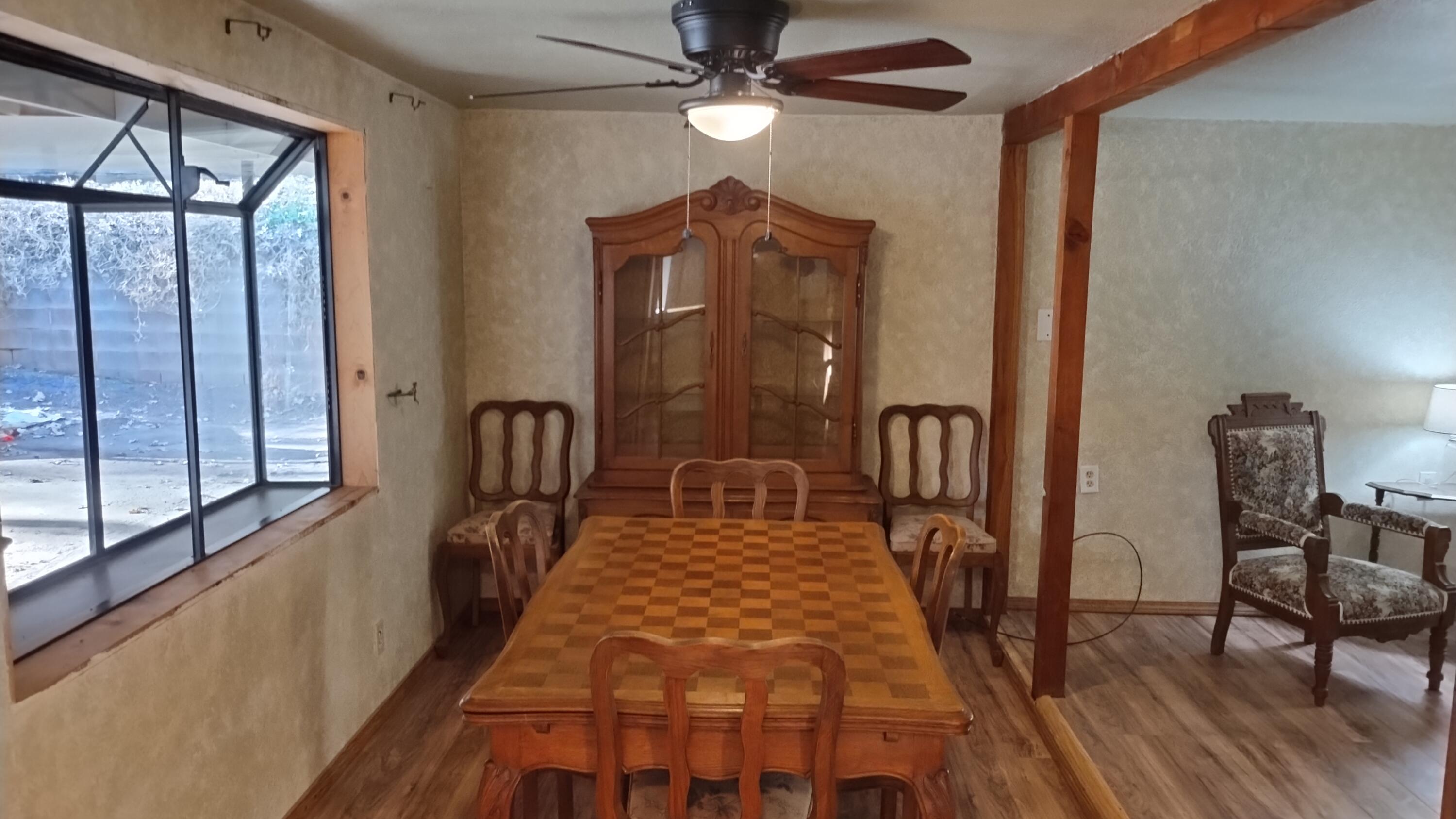 594 Loop Drive Springville, CA 93265 - Photo 7 of 68 7-Dining room