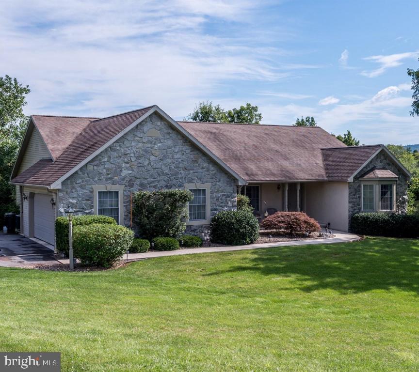390 Creek Road Denver, PA 17517 - Photo 1 of 1 Gallery Image 1