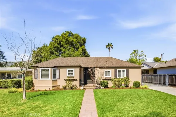 $925,000 | 409 Sycamore Avenue, Glendora, CA 91741