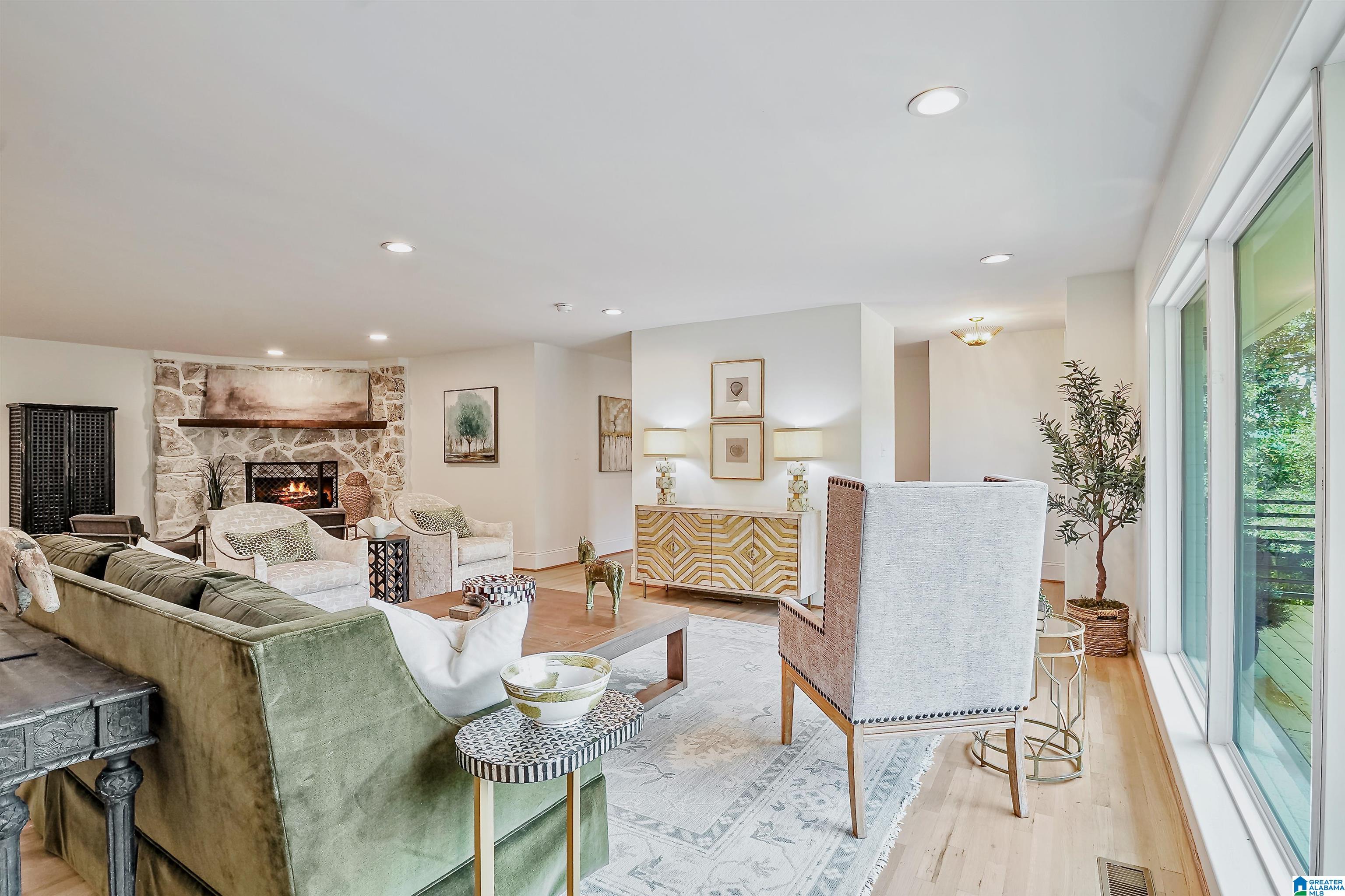 1739 Kensington Road Birmingham, AL 35209 - Photo 47 of 63