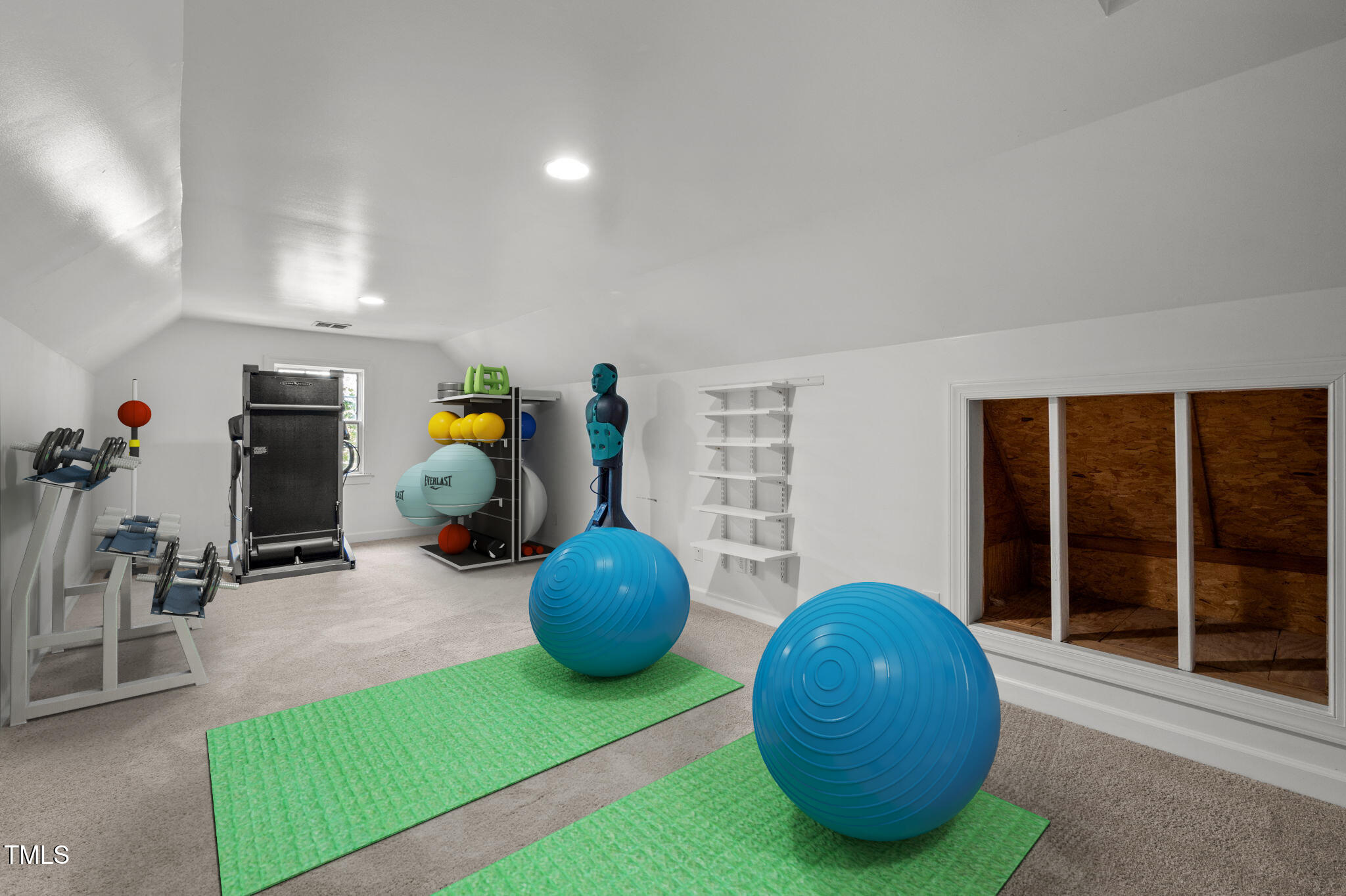 4811 New Sharon Church Road Hillsborough, NC 27278 - Photo 53 of 84 a room with table and chairs