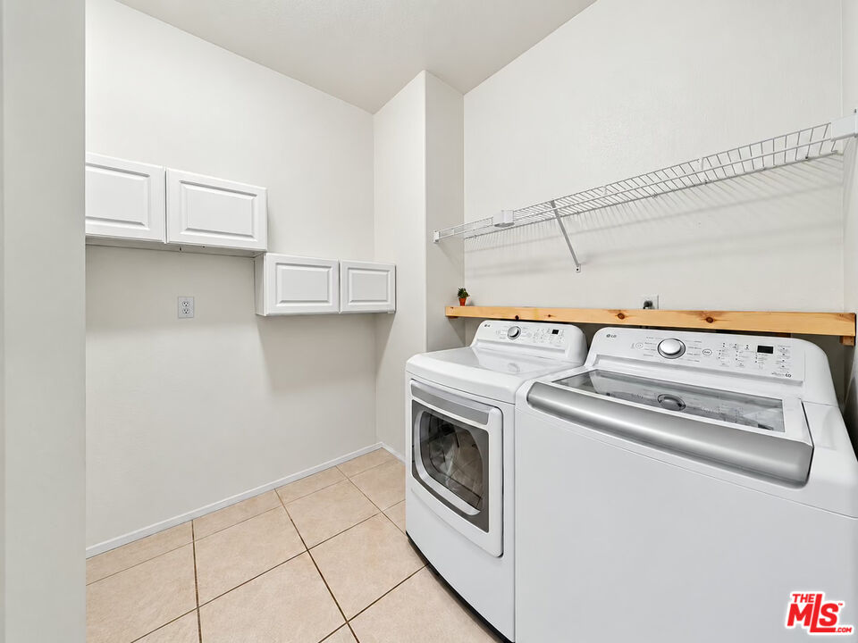 17886 Robusta Drive Riverside, CA 92503 - Photo 20 of 25 Gallery Image 20