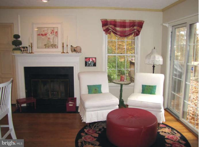 4840 Old Bartholows Road Mount Airy, MD 21771 - Photo 12 of 28 Family Room