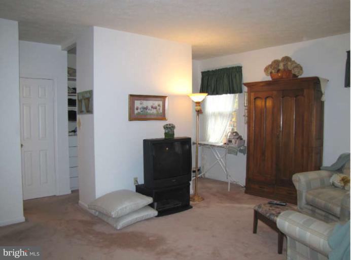 4840 Old Bartholows Road Mount Airy, MD 21771 - Photo 17 of 28 Bedroom (Master)
