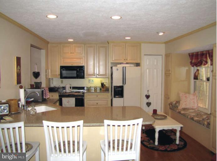 4840 Old Bartholows Road Mount Airy, MD 21771 - Photo 8 of 28 Kitchen