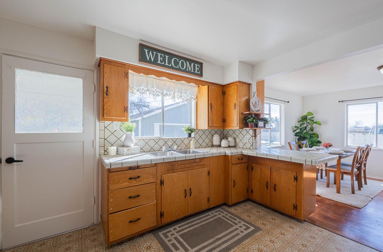 757 Middlefield Road Salinas, CA 93906 - Photo 12 of 58