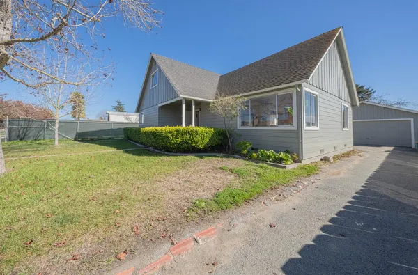 $1,224,888 | 757 Middlefield Road, Salinas, CA 93906