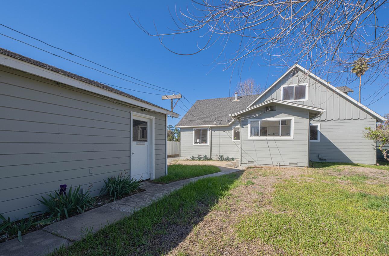 757 Middlefield Road Salinas, CA 93906 - Photo 3 of 58