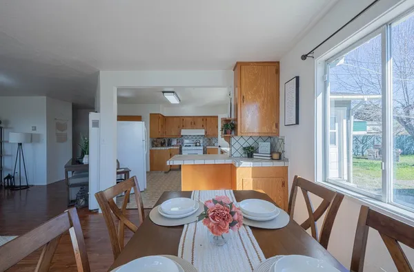 $1,224,888 | 757 Middlefield Road, Salinas, CA 93906