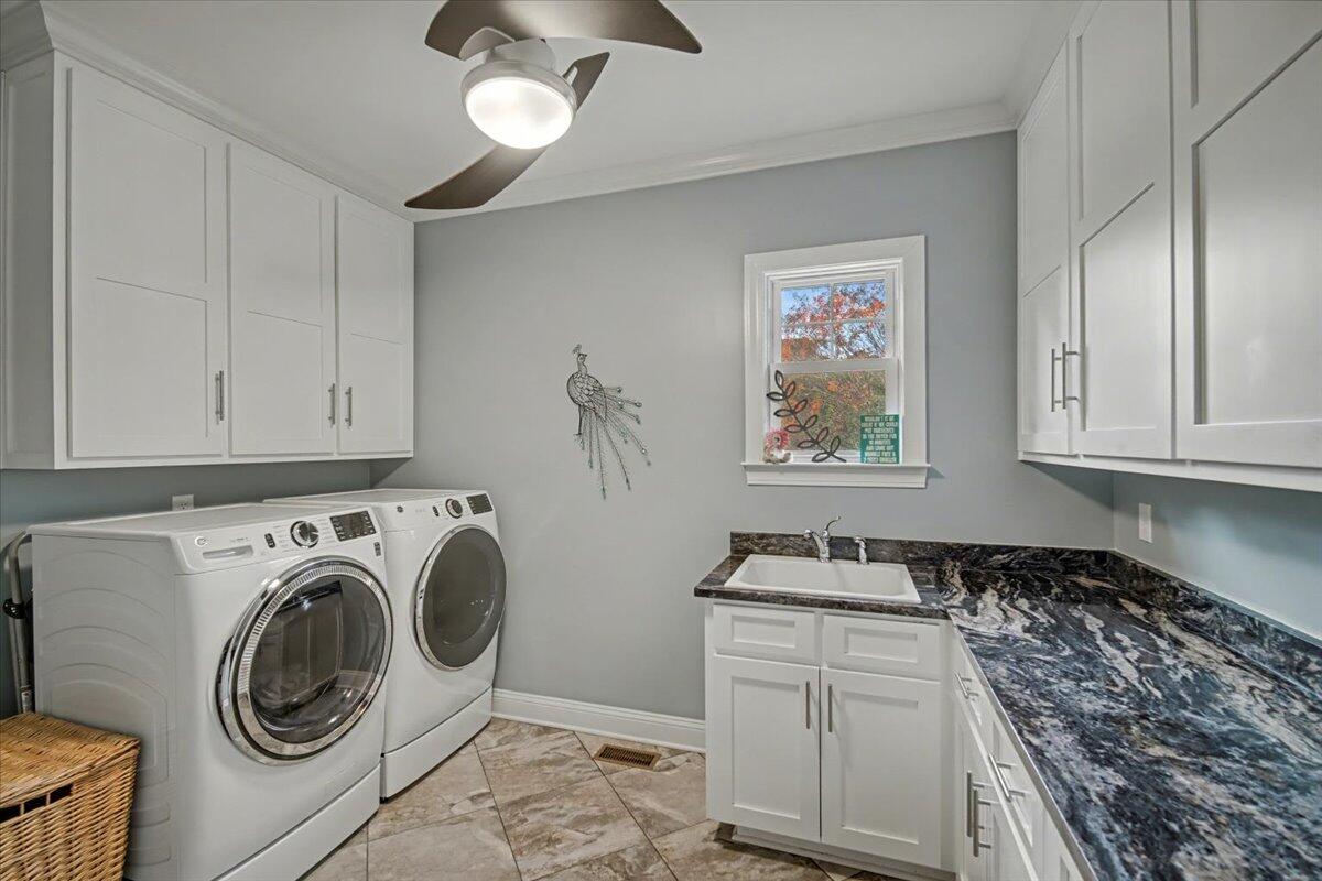 3687 Princess Pond Road Summerton, SC 29148 - Photo 23 of 80 Laundry