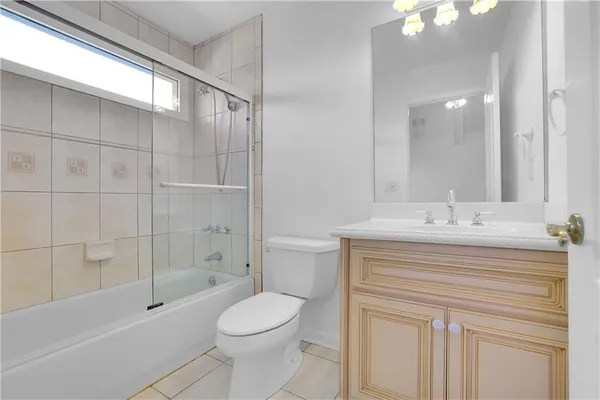 $1,095,000 | 1340 Eryn Circle, Suwanee, GA 30024