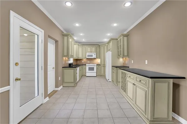 $1,095,000 | 1340 Eryn Circle, Suwanee, GA 30024