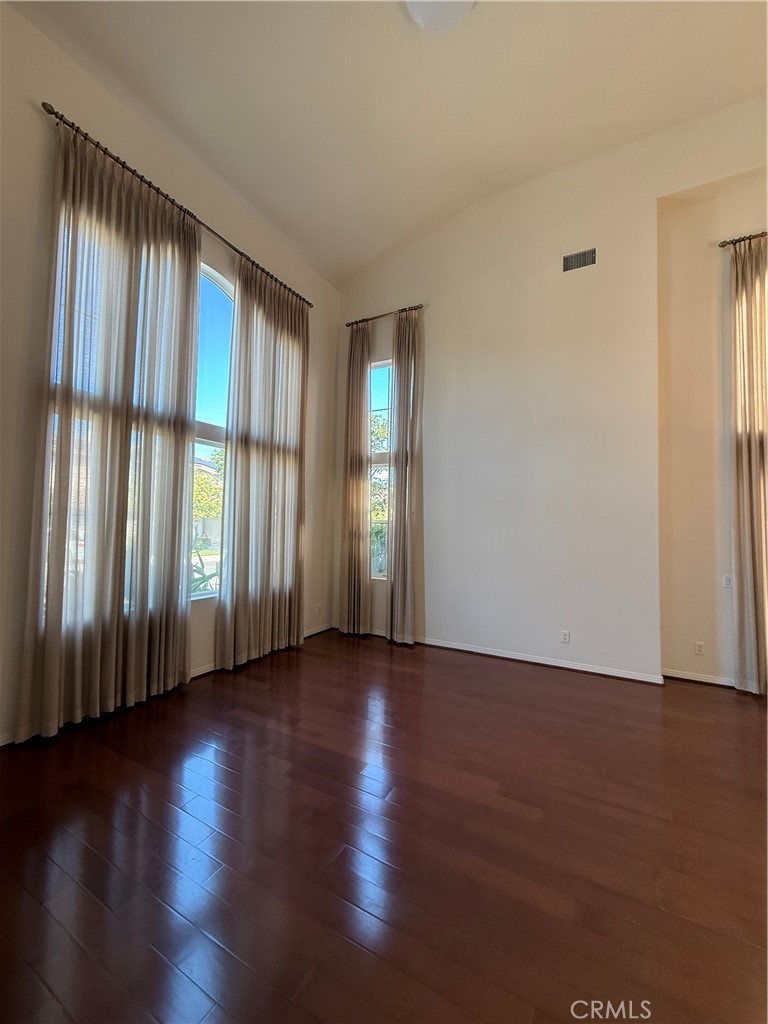 6 Ponte Irvine, CA 92606 - Photo 10 of 24 Formal living