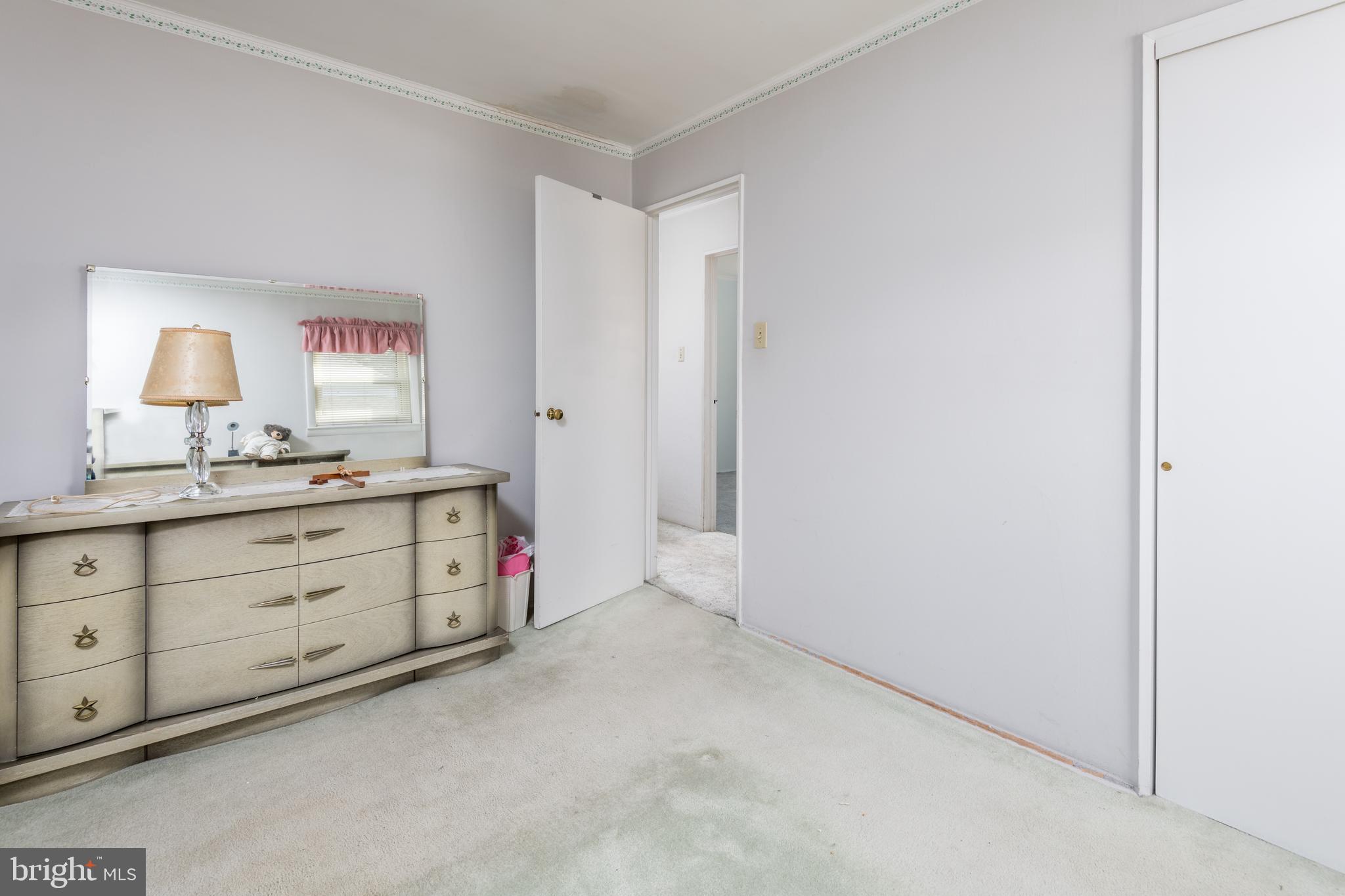 2144 Cypress Road Bethlehem, PA 18018 - Photo 10 of 22 Gallery Image 10