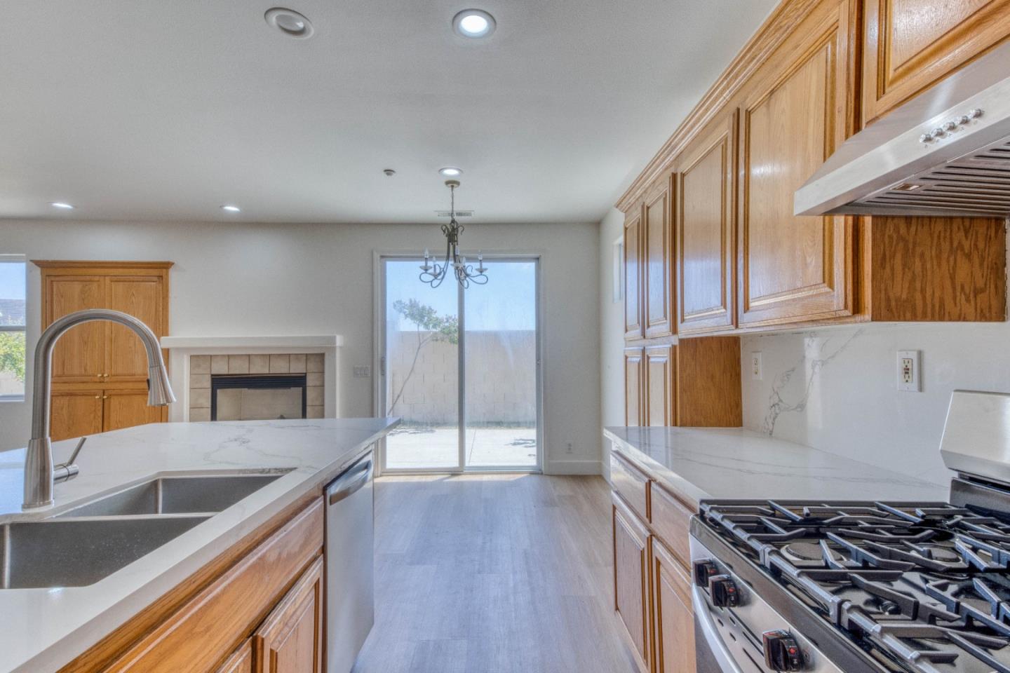 470 Cascade Way Salinas, CA 93906 - Photo 5 of 19