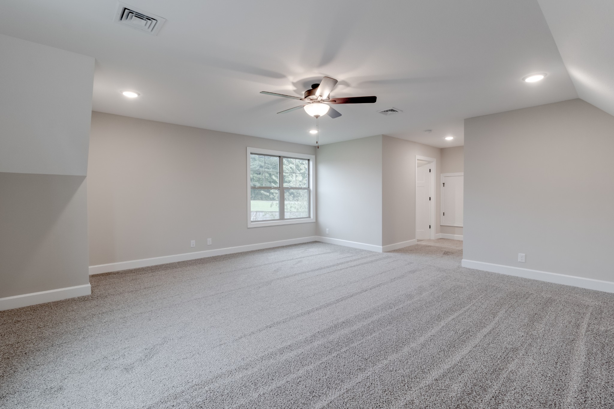 856 South Ridge Trail Clarksville, TN 37043 - Photo 29 of 40 Gallery Image 29