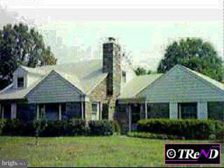 16 East Brookhaven Road Wallingford, PA 19086 - Photo 1 of 1