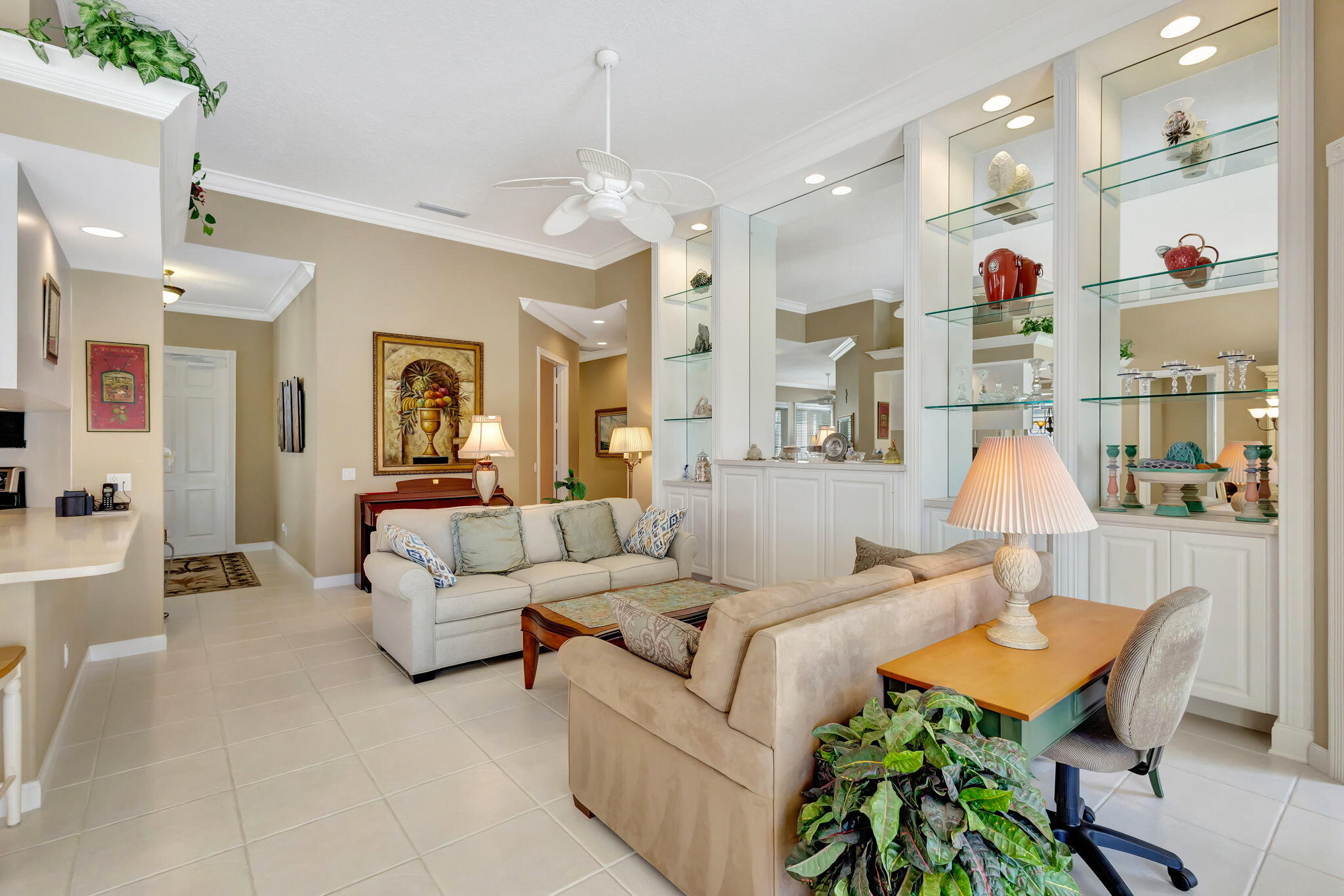 8356 Yorke Road Wellington, FL 33414 - Photo 20 of 74 Family Room