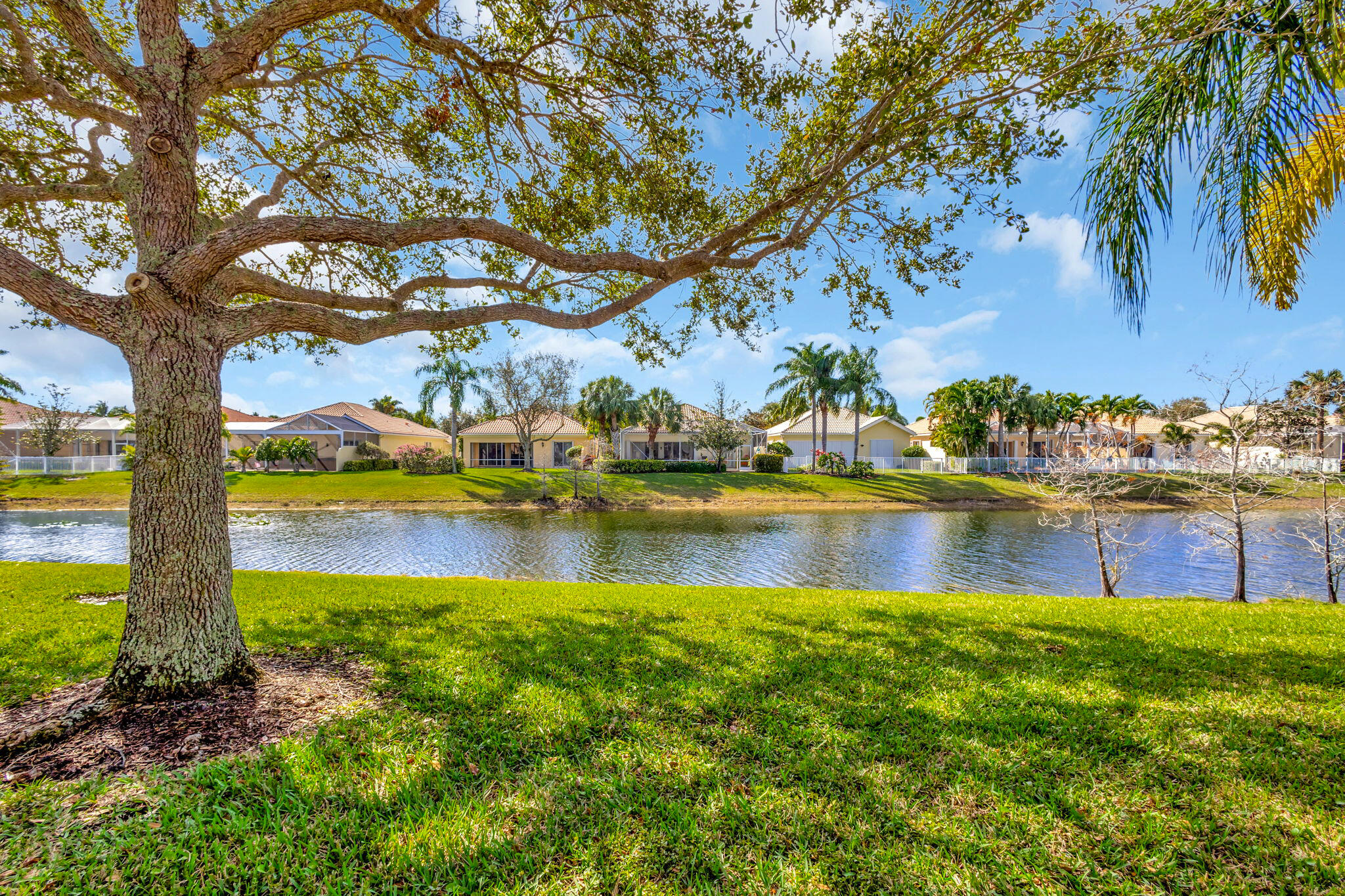 8356 Yorke Road Wellington, FL 33414 - Photo 44 of 74 Rear