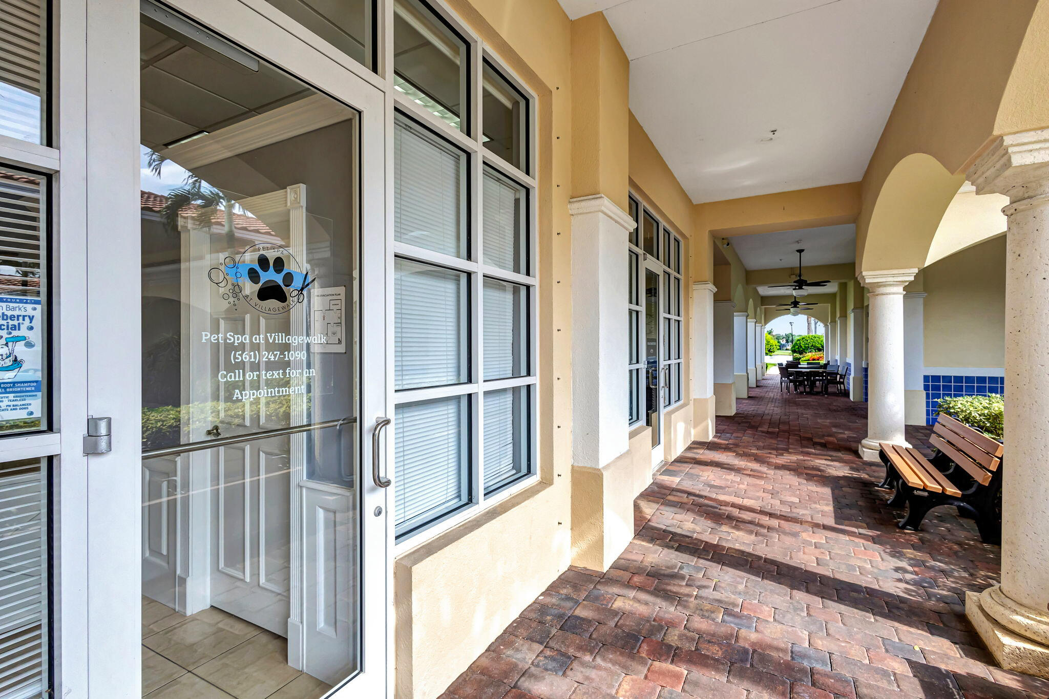 8356 Yorke Road Wellington, FL 33414 - Photo 64 of 74 Pet Spa