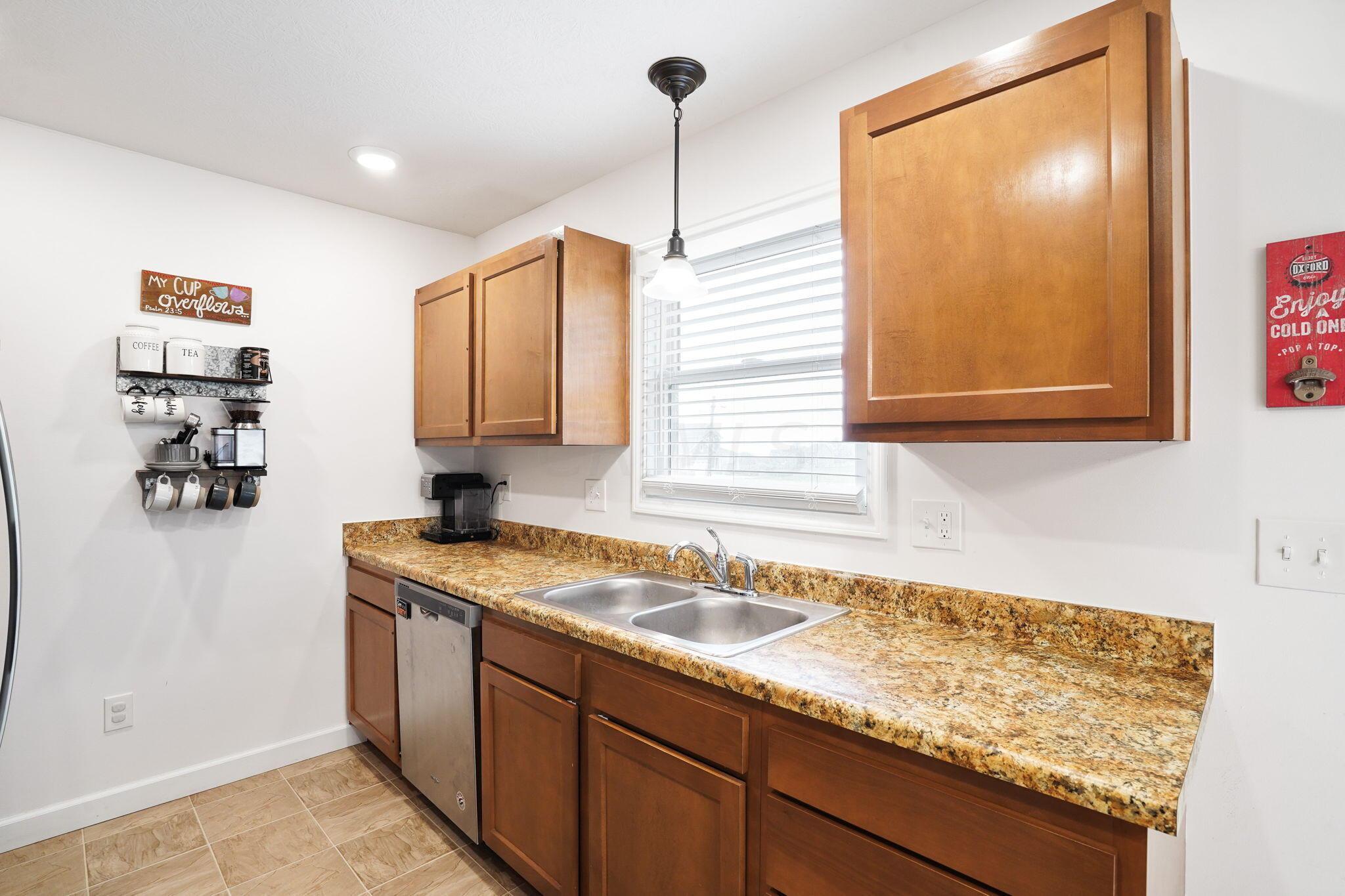 4570 Fremar Road Northeast Lancaster, OH 43130 - Photo 17 of 34 21-web-or-mls-DSC07670