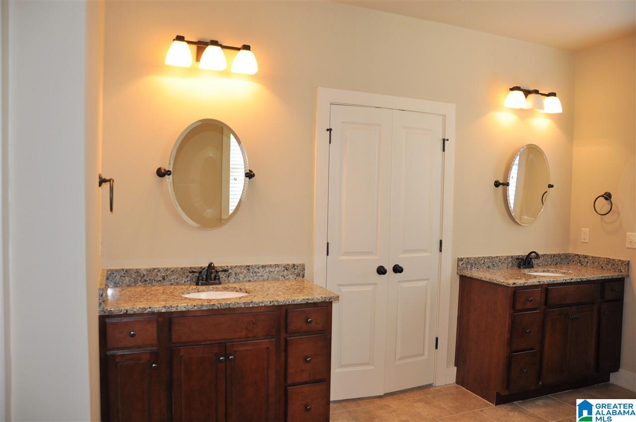 1064 Evan Circle Chelsea, AL 35043 - Photo 13 of 18