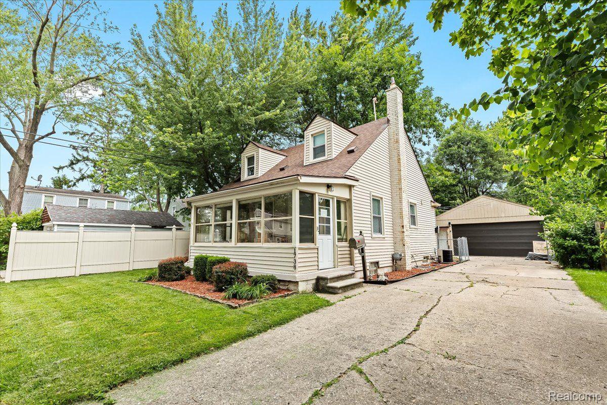 1738 Eaton Road Berkley, MI 48072 - Photo 22 of 28 Gallery Image 22