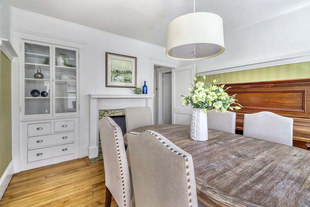 37 Nowell Road Melrose, MA 02176 - Photo 10 of 40 Gallery Image 10